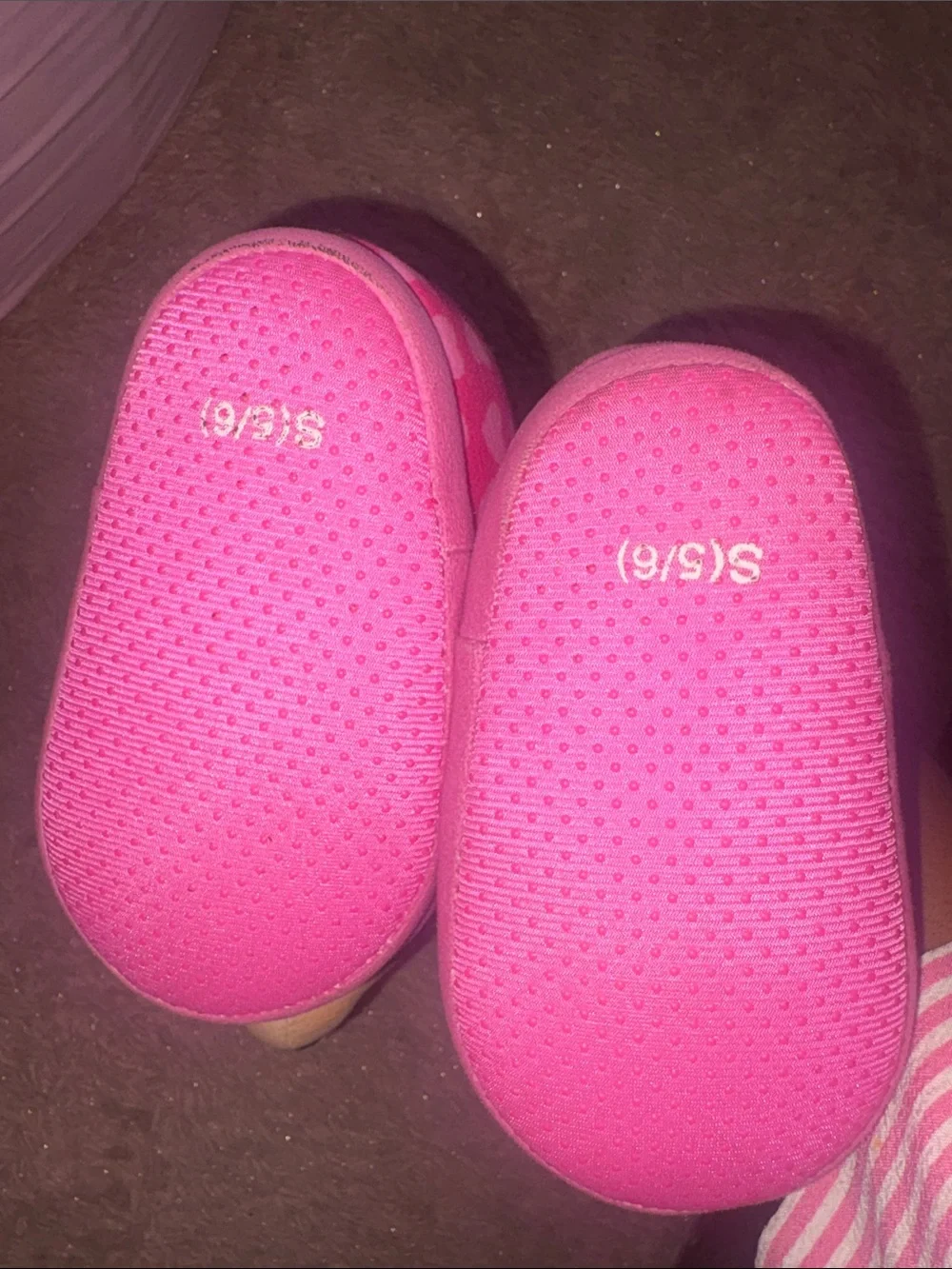 Pink Minnie Mouse Kids Slippers with Polka Dot Bow
